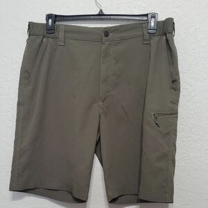 2/$30 Wrangler Men's Olive Cargo Shorts Size 38W